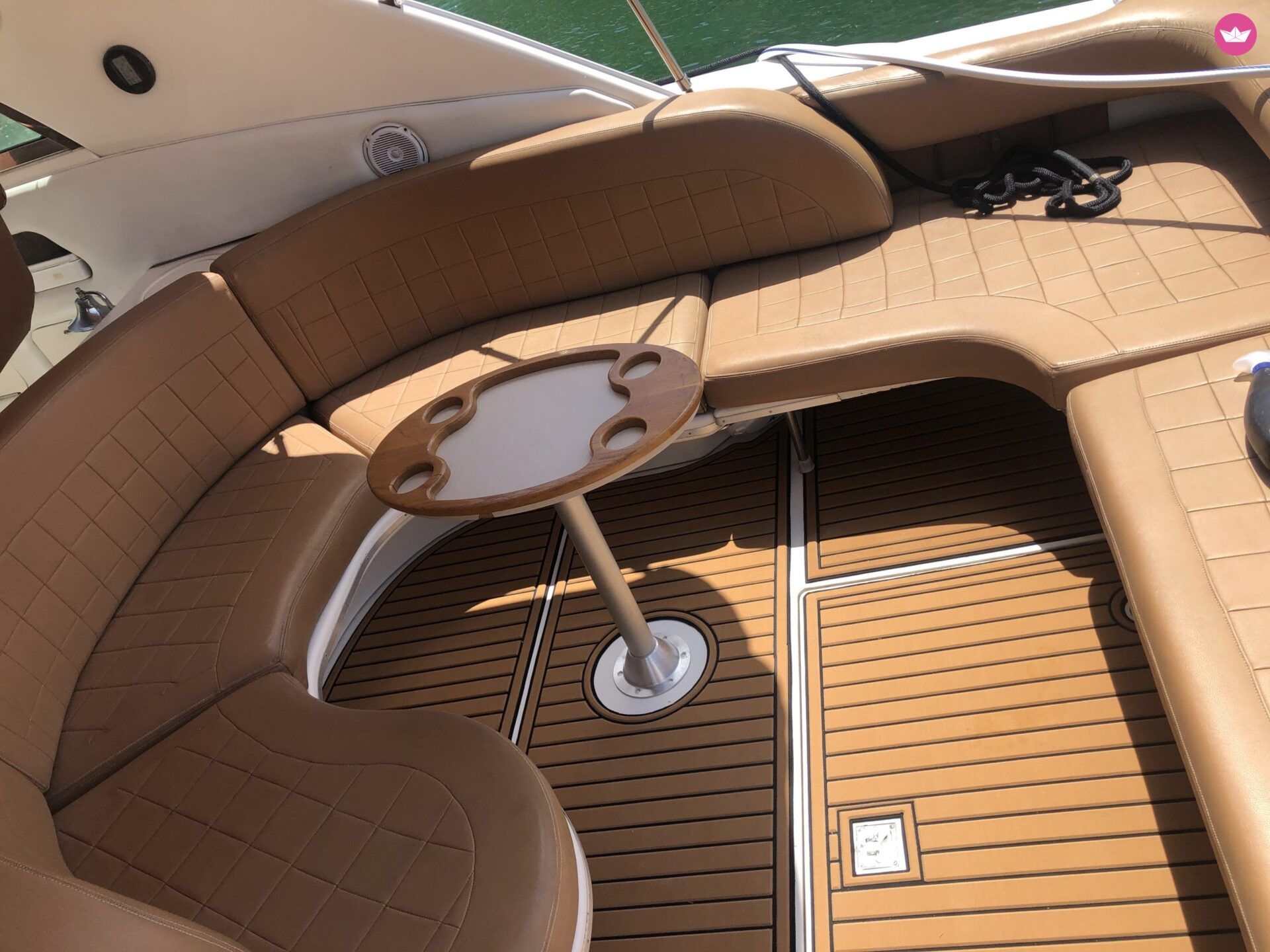 Bateau à moteur Sea Ray SUNDANCER 45' 7