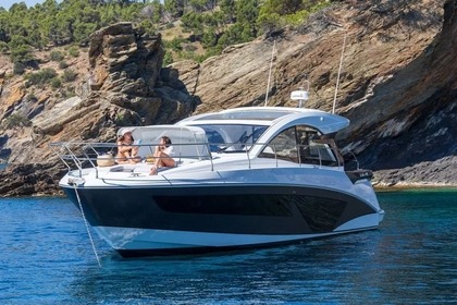 Location Bateau à moteur BENETEAU GRAN TURISMO 45 Ajaccio
