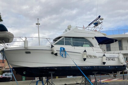 Location Bateau à moteur Beneteau Antares 9.80 Cuges-les-Pins