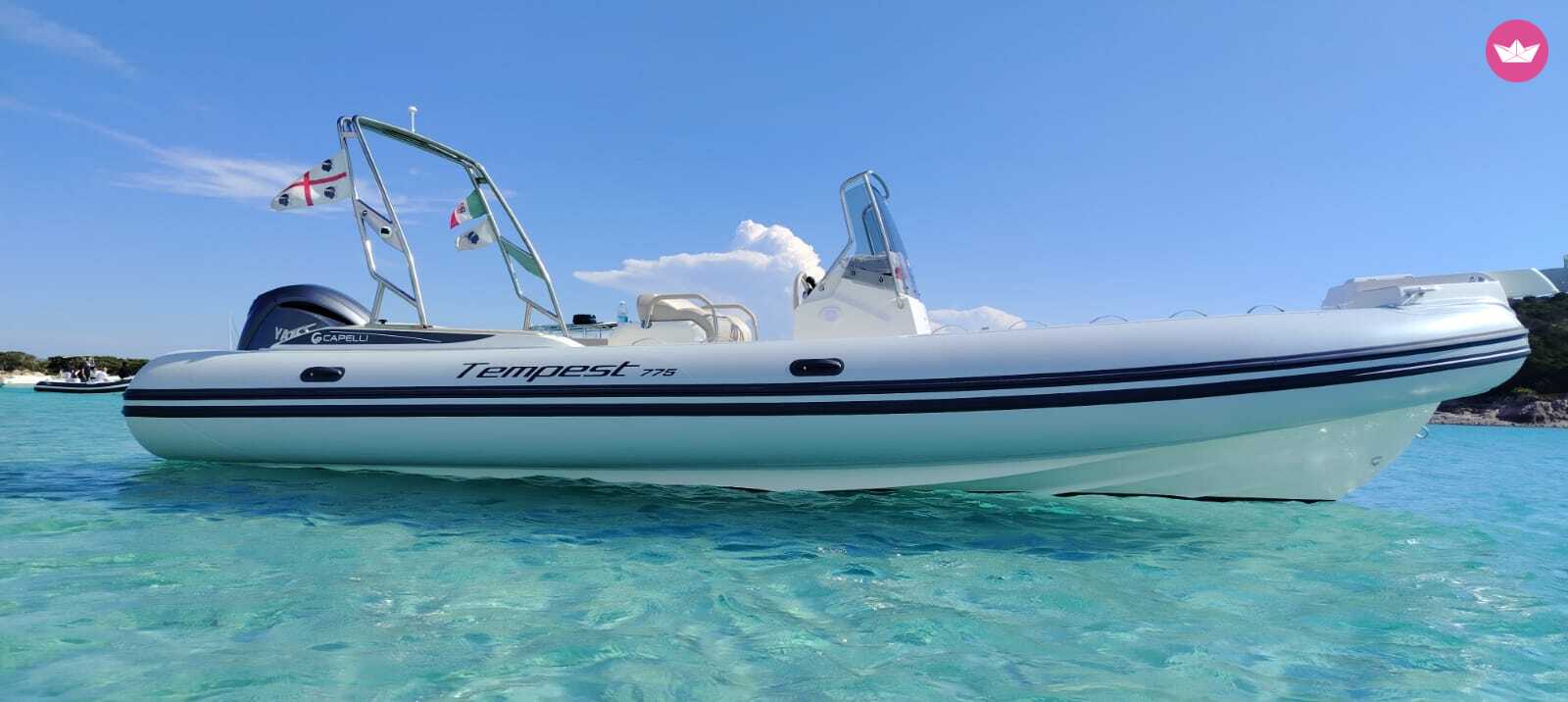 Semi-rigide Capelli Tempest 775 225cv 3