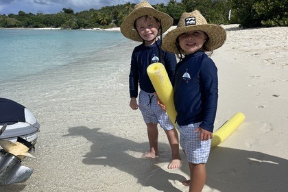 Wooden Sloop that travelled the entire globe