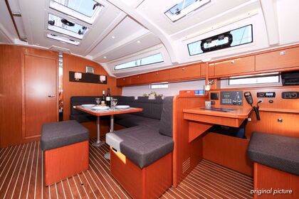 Noleggio Barca a vela Bavaria Yachtbau Bavaria Cruiser 41S Marina Hramina