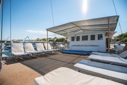 Traditional Greek Wooden Motor Sailing 30m for day cruises