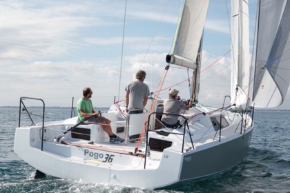Miete Segelboot Pogo Structures POGO 36 QR La Trinité-sur-Mer
