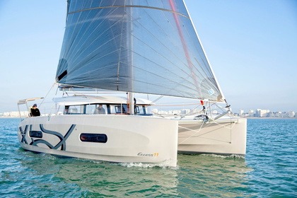 Verhuur Catamaran Excess Excess 11 - 4 + 1 cab. Laurion