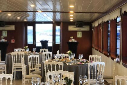 Luxury motor yacht for 120 people B2