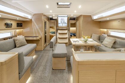 Rental Sailboat Dufour Yachts Dufour 530 Smart Electric - 5 + 1 cab. Olbia