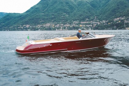 Noleggio Barca a motore Comitti Classic Venezia 28 Lago di Como