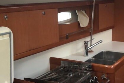 Noleggio Barca a vela Beneteau Cyclades 43.4 Corfù