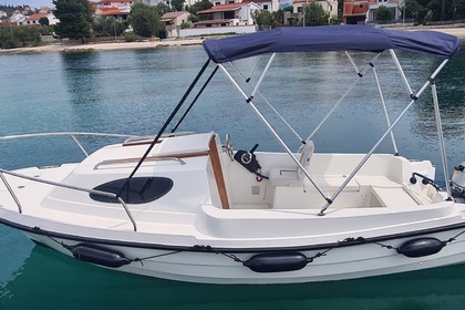 Hire Motorboat Mlaka Sport Pasara Adria 500 Okrug Gornji