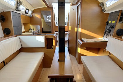 Location Voilier JEANNEAU SUN ODYSSEY 349 Krk