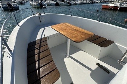 Hire Motorboat Jeanneau Cap camarat 575 Pornichet