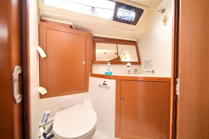 Oceanis 45 - 4 cab. - Ponente - 2013.