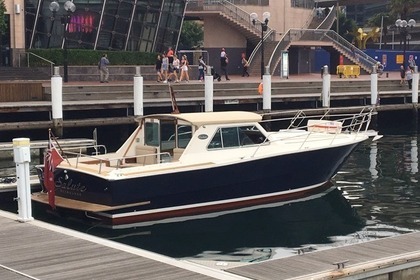 Charter Motorboat Randell 32 Sydney