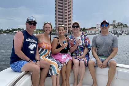 Verhuur Motorboot Robalo 30' Center Console Boca Raton