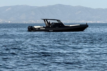 Charter Motorboat Sea water Kymera 43 Porto Cervo