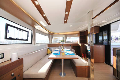 Rental Catamaran Lagoon-Bénéteau Lagoon 46 - 4 + 2 cab. Brač