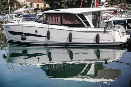 Charter Motor yacht Greenline Yachts Greenline 39 Biograd na Moru
