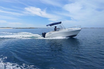 Rental Motorboat Quicksilver 525 Flamingo Marseillan