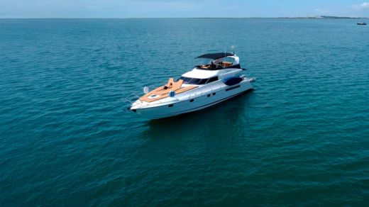 Fairline Squadron 56