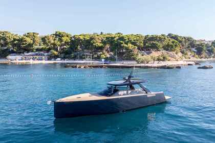 Charter Motorboat Colnago 45 Split