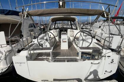 Hyra båt Segelbåt Beneteau Oceanis 38 Les Sables-d'Olonne