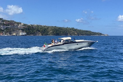 Ενοικίαση Θαλαμηγός Tornado 45 Express Κάπρι