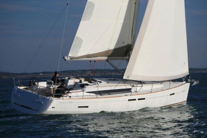 Charter Sailboat  Sun Odyssey 439 Performance Rome