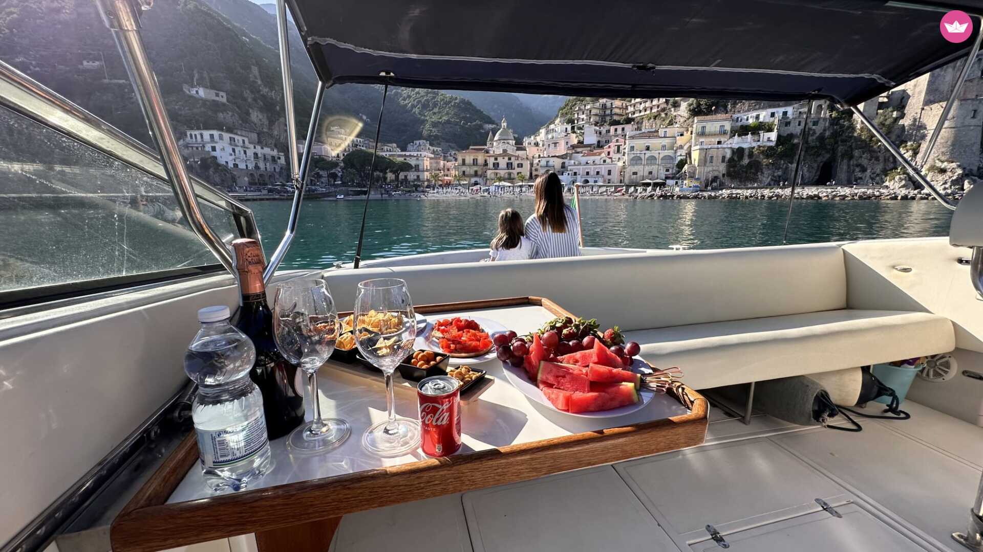Bateau à moteur Tornado 38 800cv 6