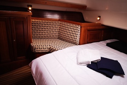 Sailing Tour 8 (hours)