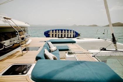 Чартер Катамаран Lagoon Lagoon 560 S2 Мариго