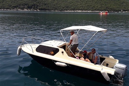 Charter Motorboat Gobbi Cabin 600 Rabac