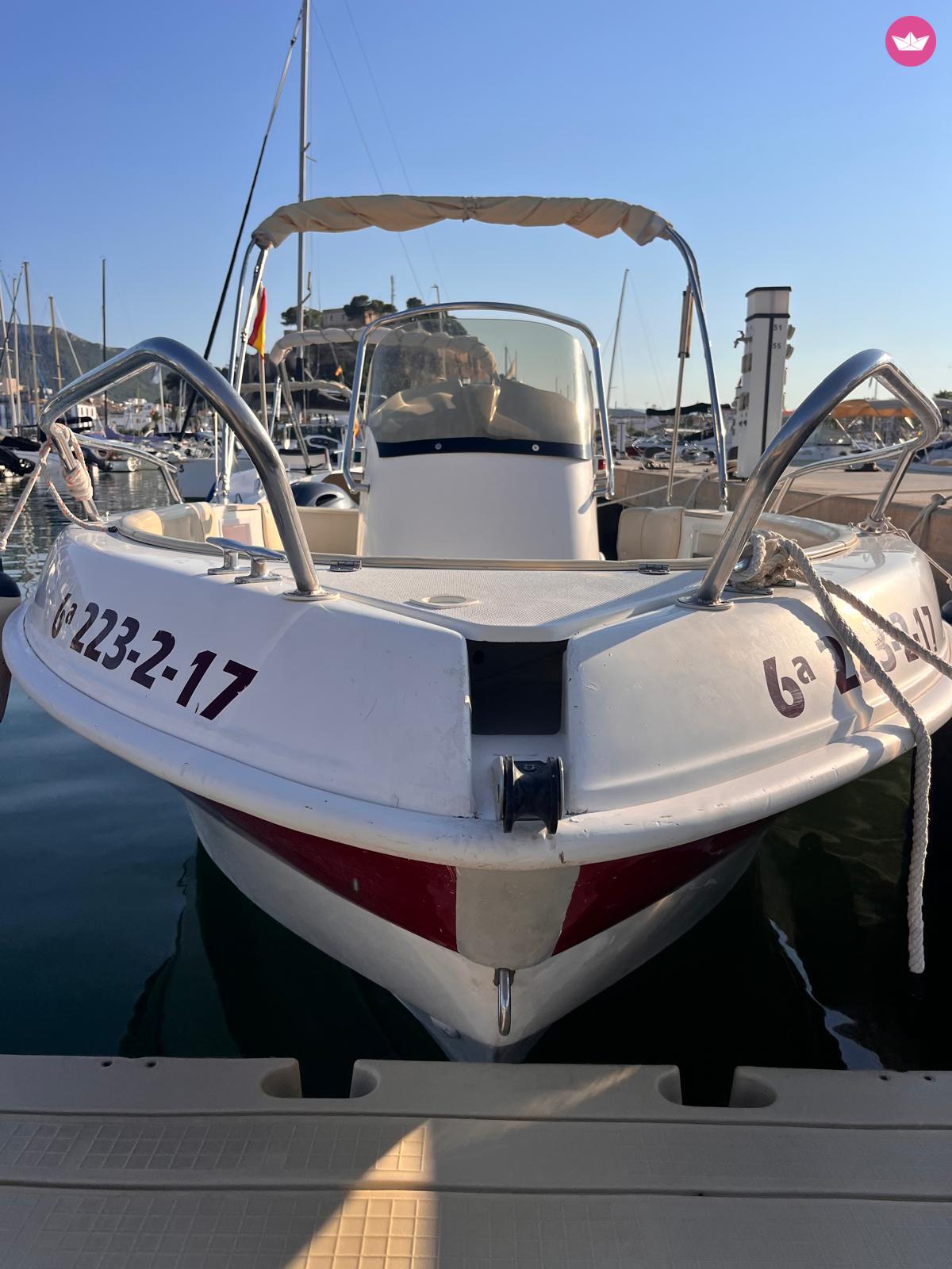 Bateau à moteur Marinello 16 70cv 2