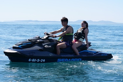 Charter Jet ski Seadoo GTX 230 Roses