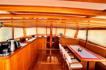 100 Ft  Gulet from Bodrum Offering a Comfortable Sailing Experience
