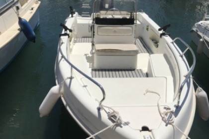 Hire Motorboat Selva Marine Open 550 Martigues