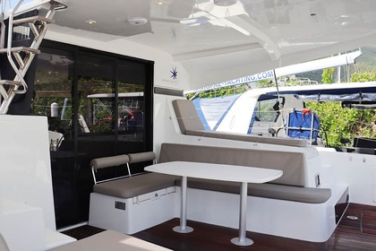 Rental Catamaran Lagoon-Bénéteau Lagoon 42 - 4 + 2 cab. Tortola