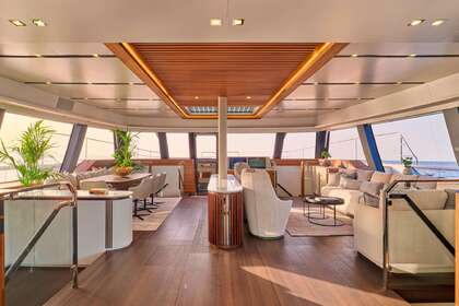 Aloia 80 Fountaine Pajot Thira 80