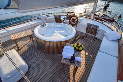 Noleggio di Goleta con 6 Cabine a Marmaris