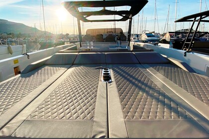 De Antonio Yachts D42 PROMETHEUS