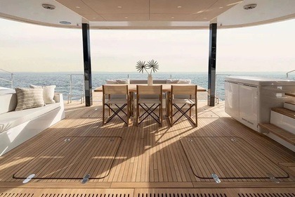 Location Catamaran Sunreef 70 Olbia