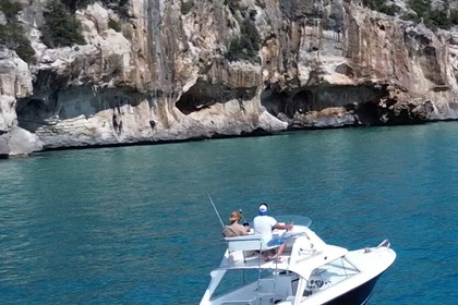 Alquiler Lancha Bertram Fischerman 25 Golfo de Orosei