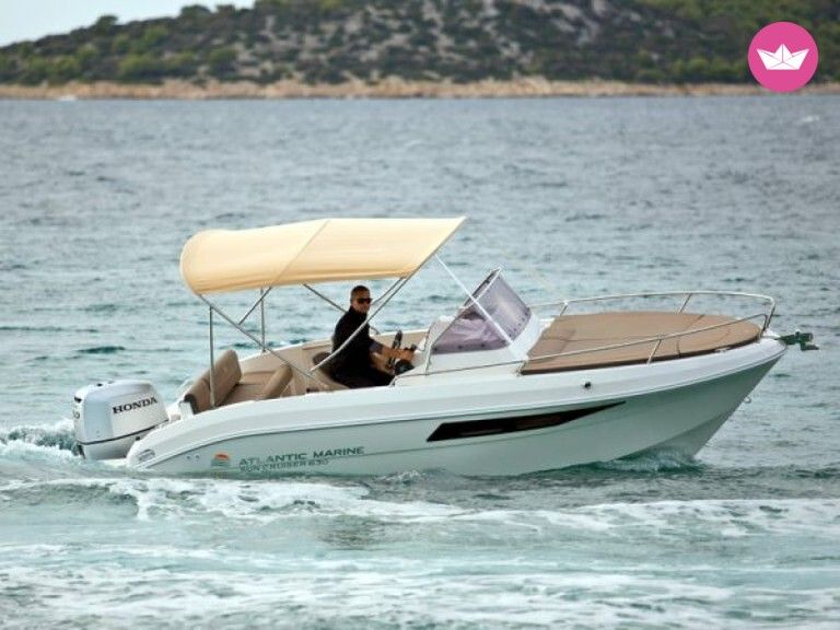 Bateau à moteur Atlantic Marine Sun Cruiser 630 175cv 6