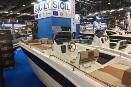 Hire Motorboat Salimeri Salimeri Nautilus 670 Lopar