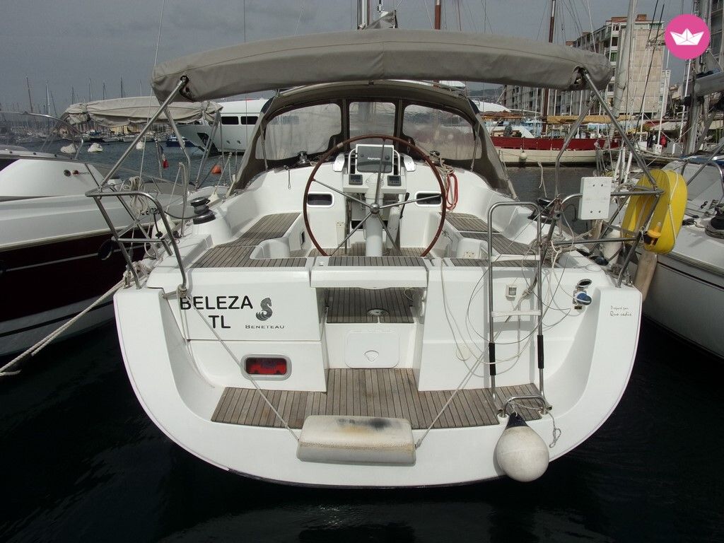 Voilier BENETEAU OCEANIS 37 11.13m 2