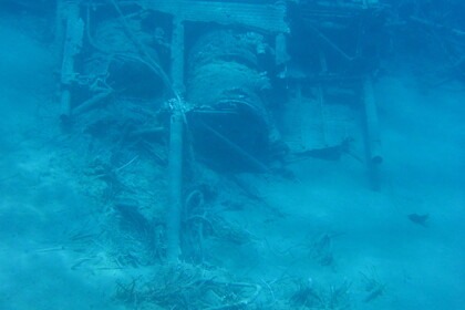 Sunset Cruise – 4 Hours with Two Swim Stops | Ideal for Small Groups of 2 to 4 People