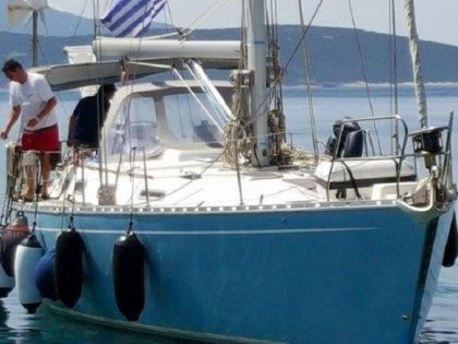 Charter Sailboat Dromor Dromor Triton 48 Laurium