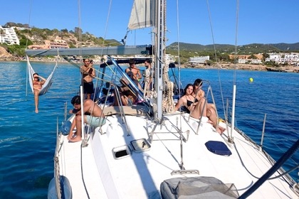Hyra båt Segelbåt Jeanneau Sun Odyssey 44 Sant Antoni de Portmany