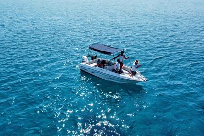 Charter Motorboat Olympic Br520 Laganas