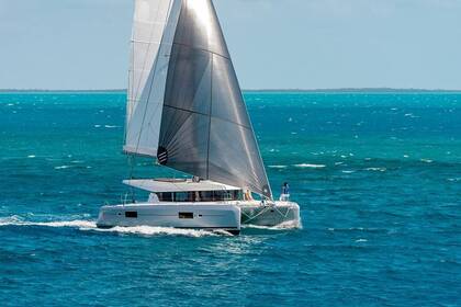 Location Catamaran Lagoon Lagoon 42 Pianottoli-Caldarello